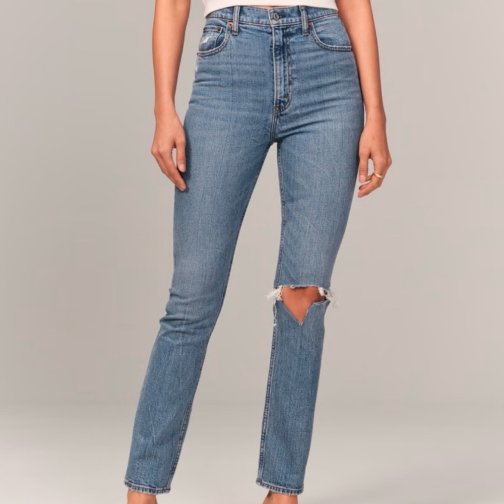 Abercrombie & Fitch “The Skinny High Rise” Jeans